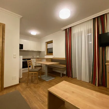 Der Brueckenhof Ramsau Мініготель